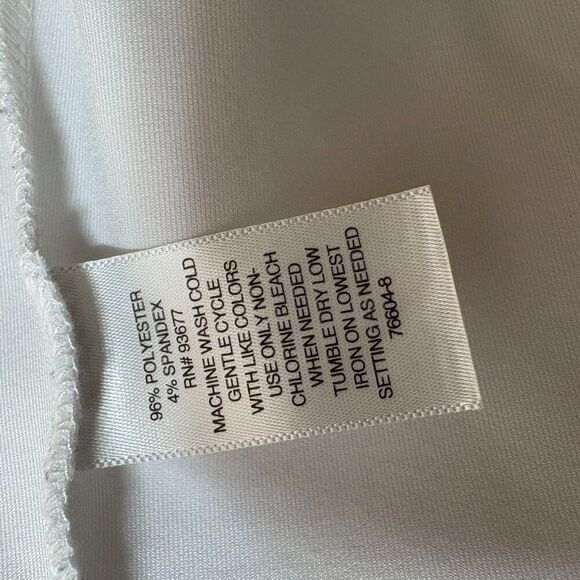 Liz Claiborne Solid White Blouse Size Extra Small - Picture 6 of 6